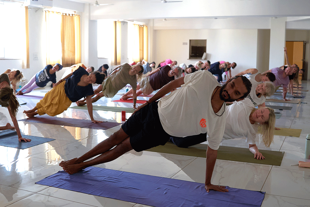 Yoga Sangraha Instructors Classes